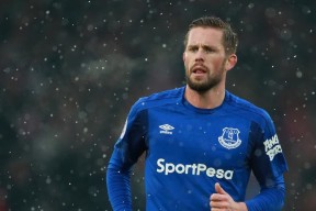 泰国足球-篮球之王塔图姆空降都灵，复出首秀引爆尤文图斯主场